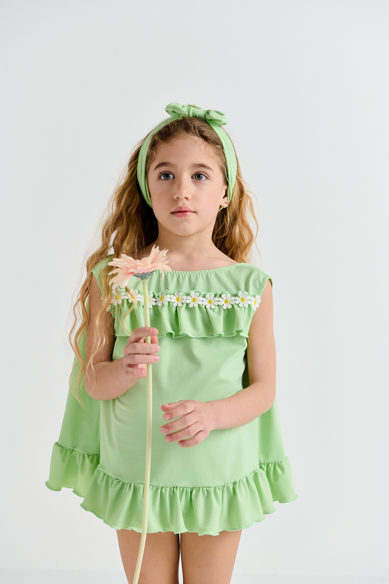 NUNUKIDS2618772